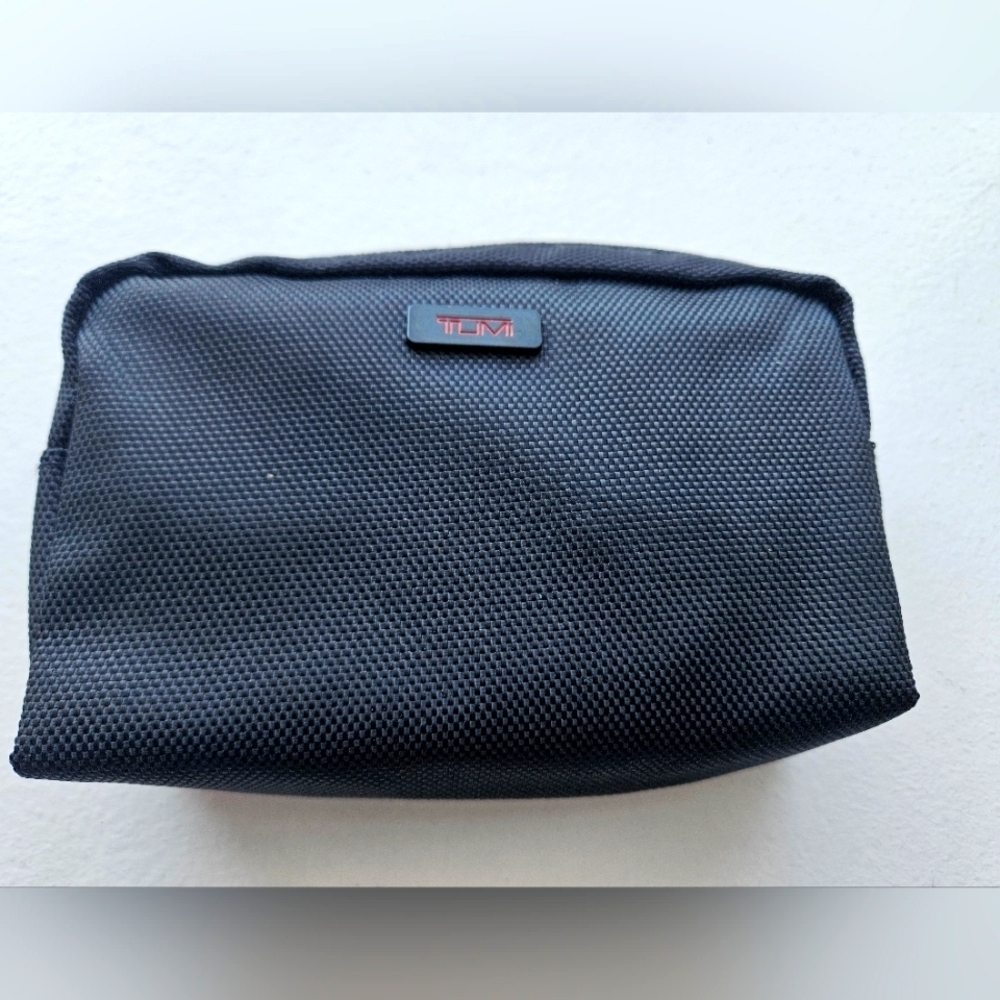 Tumi Toiletry bag